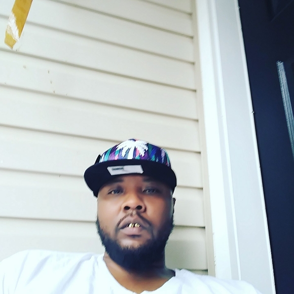 Meet your Posher, Albert - Picture 1 of 1